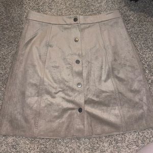 Aritizia suede skirt